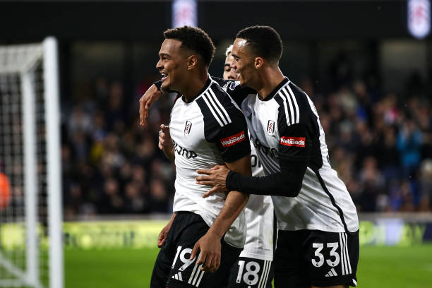 俱乐部在球 俱乐部在球